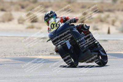 media/Oct-02-2025-Racers Edge (Thu) [[2c91cb6ab3]]/3-B Group/Session 3-Turn 16 (12pm)/